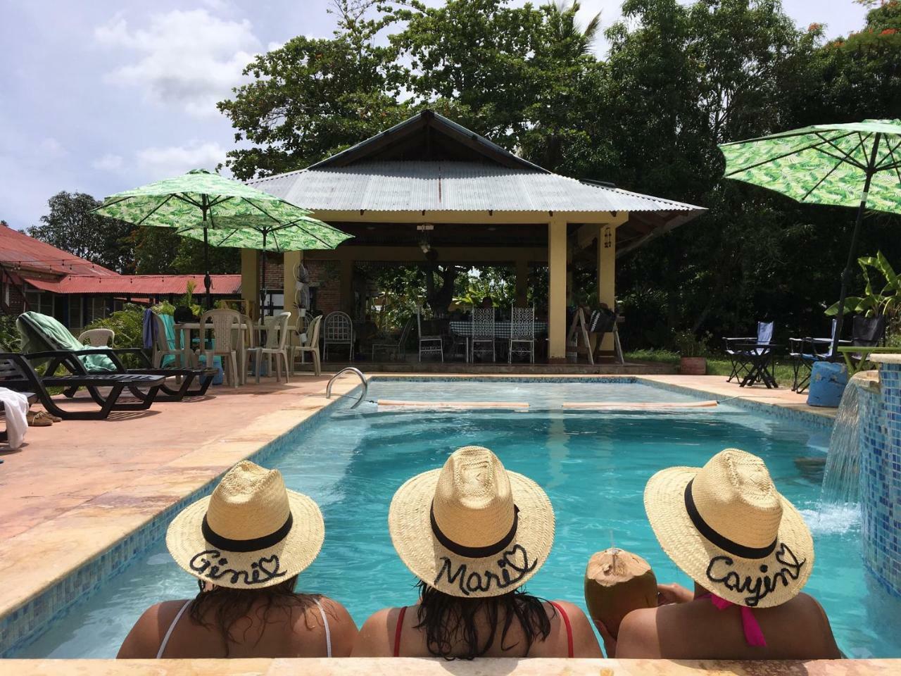 イグエイ Campito Loving Bed & Breakfast エクステリア 写真